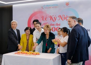 Nhịp tim Việt Nam chữa lành 9.000 trái tim trẻ thơ