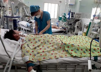 Bệnh sốt xuất huyết bùng phát: Người dân không thể lơ là