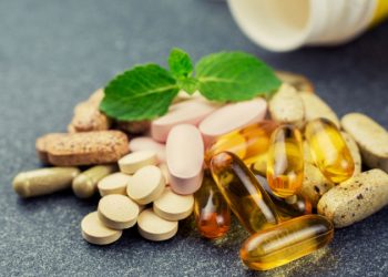 Bạn có đang lãng phí tiền vào thực phẩm chức năng?