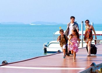 5 tháng đầu năm: Khách quốc tế đến Việt Nam phục hồi nhưng vẫn giảm 95% so với 2019