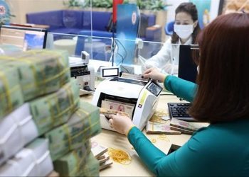 Ngân hàng Nhà nước lo rủi ro lớn khi tín dụng chảy vào bất động sản