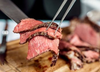 Lý do thật sự khiến thịt đỏ gây hại cho tim