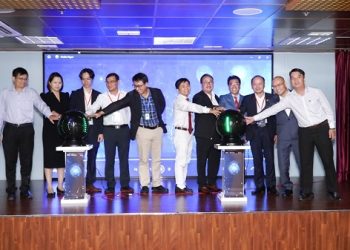 Xây dựng nguồn nhân lực chất lượng cao về thương mại điện tử