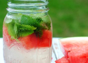 Thức uống giúp bạn giải độc cơ thể