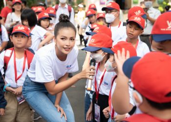 Hoa hậu Ngọc Châu: “Trẻ em cần được nuôi dưỡng tâm hồn song song với phát triển trí tuệ”