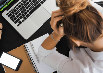 Sinh viên chật vật, tốn tiền với chuẩn đầu ra ngoại ngữ