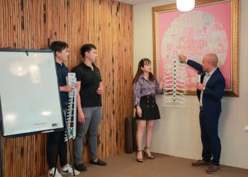 Lần đầu tiên thương hiệu võng xếp Duy Lợi giới thiệu dòng sản phẩm gia dụng sử dụng chất liệu nhựa an toàn 