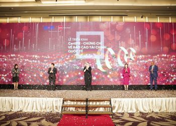 Bộ Tài chính vinh danh 20 năm đóng góp của ACCA tại Việt Nam