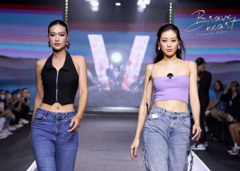 Hoa hậu Khánh Vân tất bật trong hậu trường chuẩn bị “Brave Heart Fashion Show 2022″
