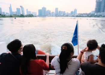 TP.HCM đón khoảng 65.000 lượt khách quốc tế dịp Tết Quý Mão