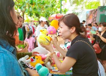 Phiên chợ đồ cũ, đồ tái chế “Hành động xanh” lan tỏa tình yêu và trách nhiệm với môi trường