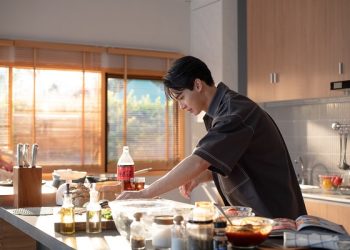 Win Metawin và Coca-Cola hé lộ điều diệu kỳ của các bữa ăn qua phim ngắn đầy ý nghĩa