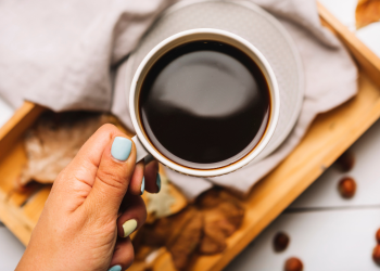 5 lợi ích tuyệt vời từ việc uống cà phê pha từ hạt trực tiếp