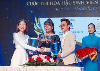 Hoa hậu Giáng My khoe nhan sắc “lão hóa ngược”, Hoa hậu Ngọc Châu diện đầm đỏ quyến rũ trong họp báo ra mắt Hoa hậu sinh viên Hòa bình Việt Nam