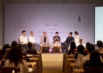 ELLE Fashion show “Giao lộ thời trang và kiến trúc”