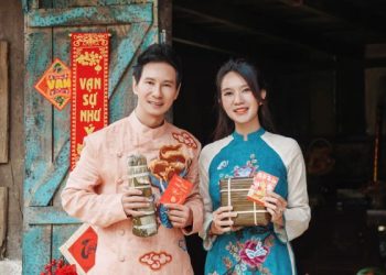 Ekip “Lật Mặt 7” tung bộ ảnh nền nã chuẩn “style” Tết quê hương