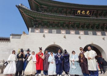 Quảng bá du lịch Hàn Quốc qua thể thao điện tử Esports