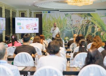 Từ Nông Trại tới Bàn Ăn: Tương lai bền vững với Nông nghiệp Hữu cơ theo tiêu chuẩn của Châu Âu