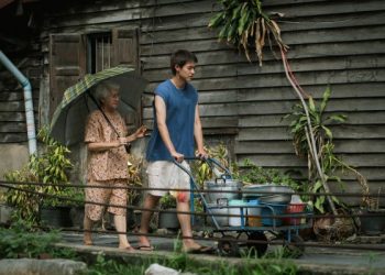 Siêu phẩm xứ Chùa Vàng – “Gia tài của ngoại”