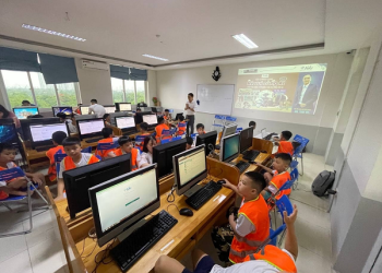  Trí tuệ nhân tạo: Điểm sáng sân chơi công nghệ hè cho trẻ năm 2024