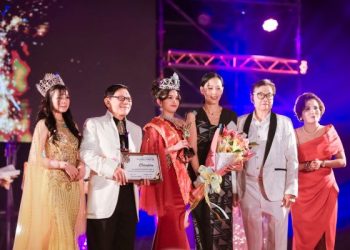 Thí sinh Hoa hậu Đại sứ Quốc tế vượt qua cái lạnh 18 độ để toả sáng đêm Chung kết