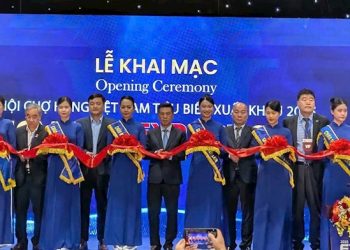 TP.HCM: Khai mạc Hội chợ hàng Việt Nam tiêu biểu xuất khẩu năm 2025