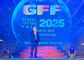 Chương trình Gala trao học bổng du học tinh hoa, và Lễ trải Thảm đỏ đón nhân tài du học