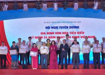 Hà Nội tuyên dương 80 Gia đình văn hóa Thủ đô tiêu biểu năm 2025