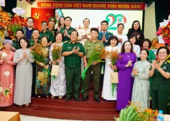 Lễ kỷ niệm 20 năm thành lập Câu lạc bộ “Mãi mãi tuổi 20”