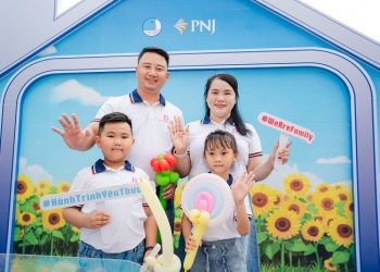 Ngày hội “Gia đình trẻ hạnh phúc 2025” khai mạc tại Hồ Gươm – Lan tỏa thông điệp hành trình yêu thương