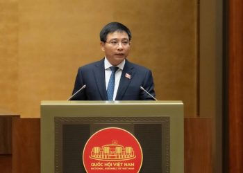 Quốc hội chính thức “chốt” cấm đầu tư kinh doanh thuốc lá điện tử, nung nóng