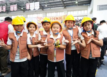 HƠN 2.000 THÍ SINH TRANH TÀI, LỘ DIỆN CÁC ĐỘI TUYỂN VIỆT NAM BƯỚC RA ĐẤU TRƯỜNG FIRST® QUỐC TẾ