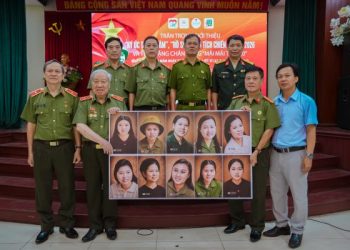 Ra mắt “Hồ sơ Chứng tích chiến tranh” 2026 và trao tặng chân dung liệt sĩ “Mãi mãi tuổi 20”